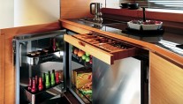 ATLANTIS 54  -  Galley